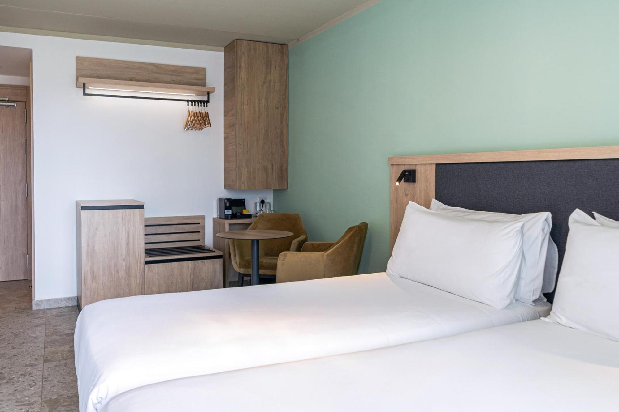 Hotel Scirocco St Julian'S, Affiliated By Melia Saint Julian's 外观 照片